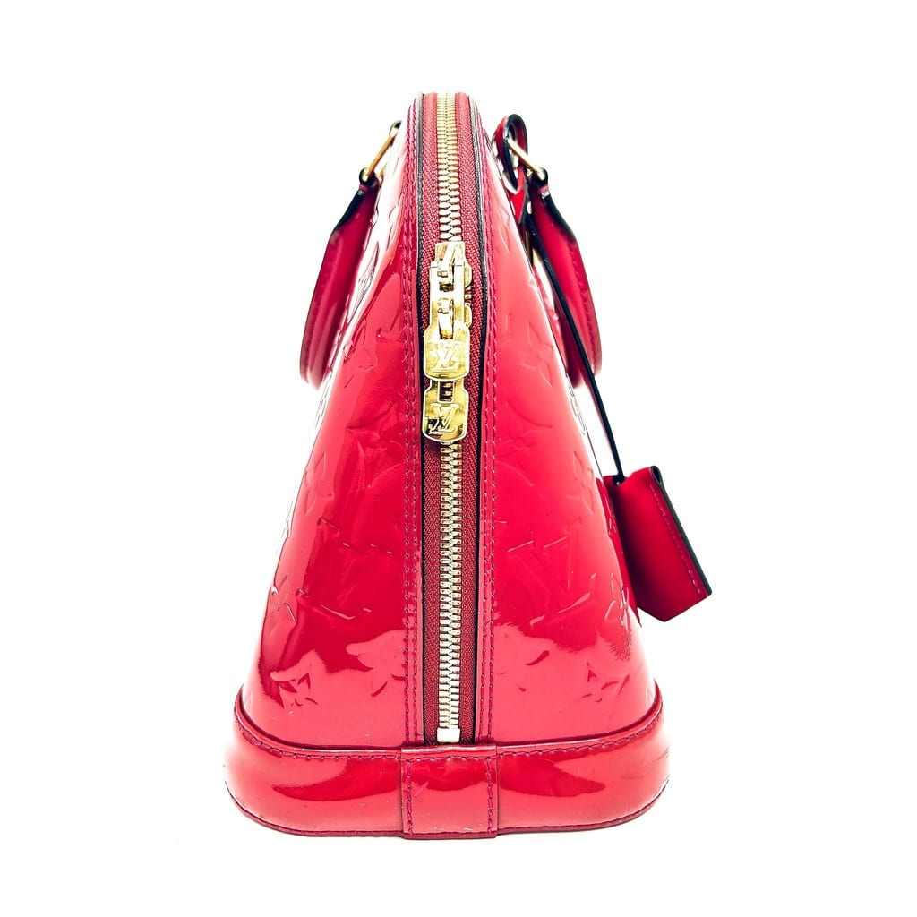 Louis Vuitton Alma MM Red Monogram Vernis Patent Leather Bag w/ Lock & Keys 2