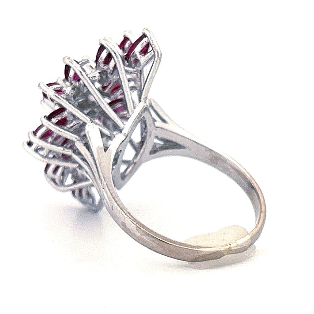 Vintage 14K White Gold 0.55 ctw Diamond and Ruby Ring Sz 7 4