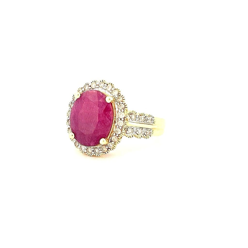 14K Yellow Gold Ruby & 0.33ctw Diamond Ring size 7 4
