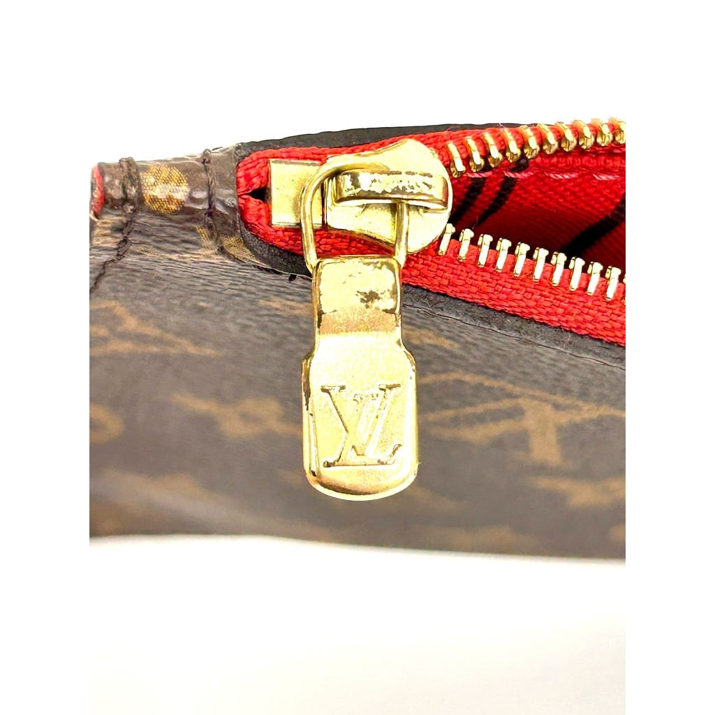 Louis Vuitton Monogram Neverfull Pochette 4