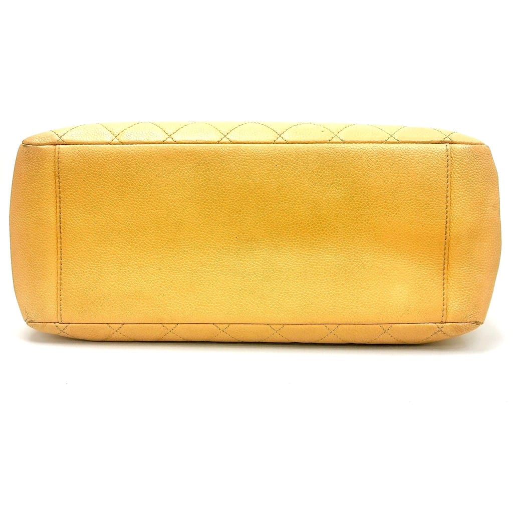 Chanel Grand Shopping Tote in Beige Quilted Caviar Leather 7