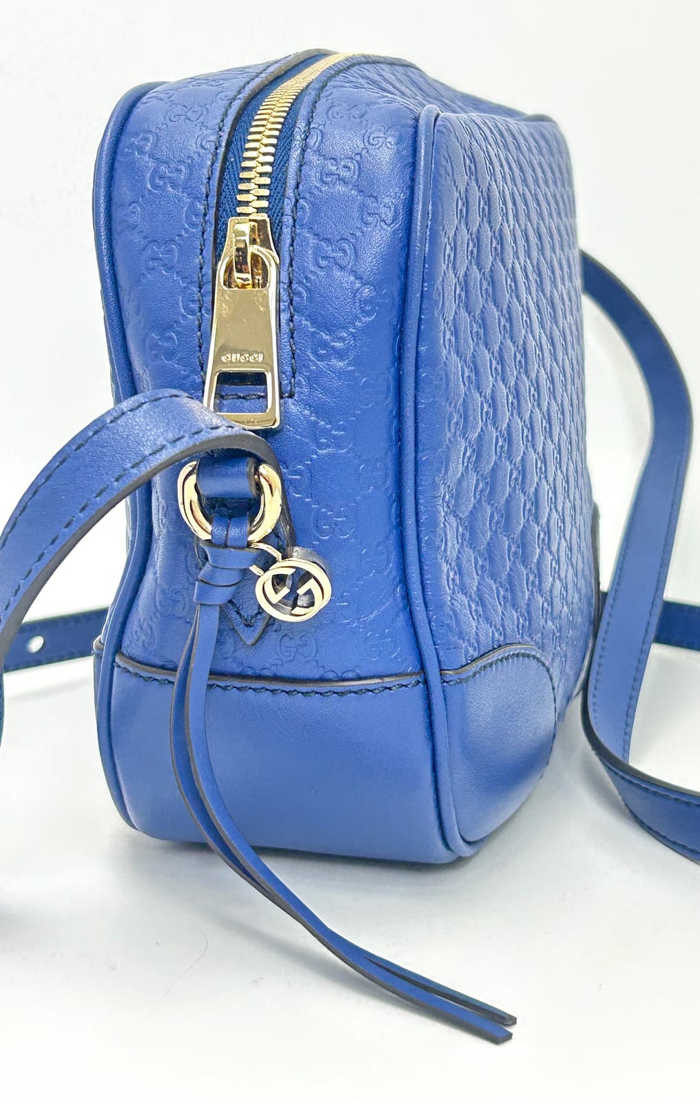 Gucci Microguccissima Bree Mini Crossbody Camera Bag Blue 4
