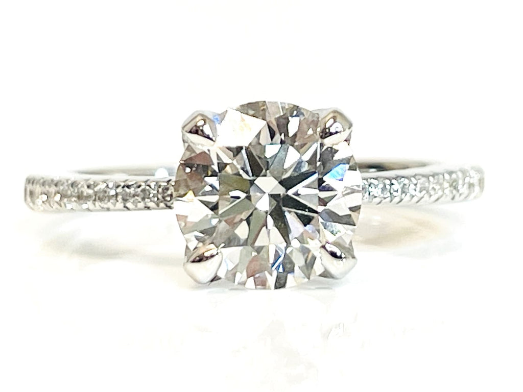 18K White Gold Lab-Grown Diamond Ring 6