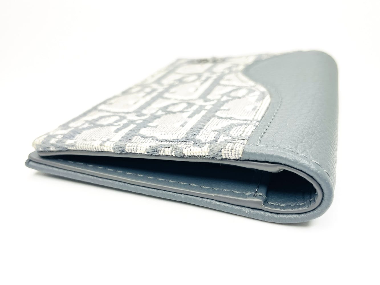 Dior Saddle Vertical Bifold Card Holder 3