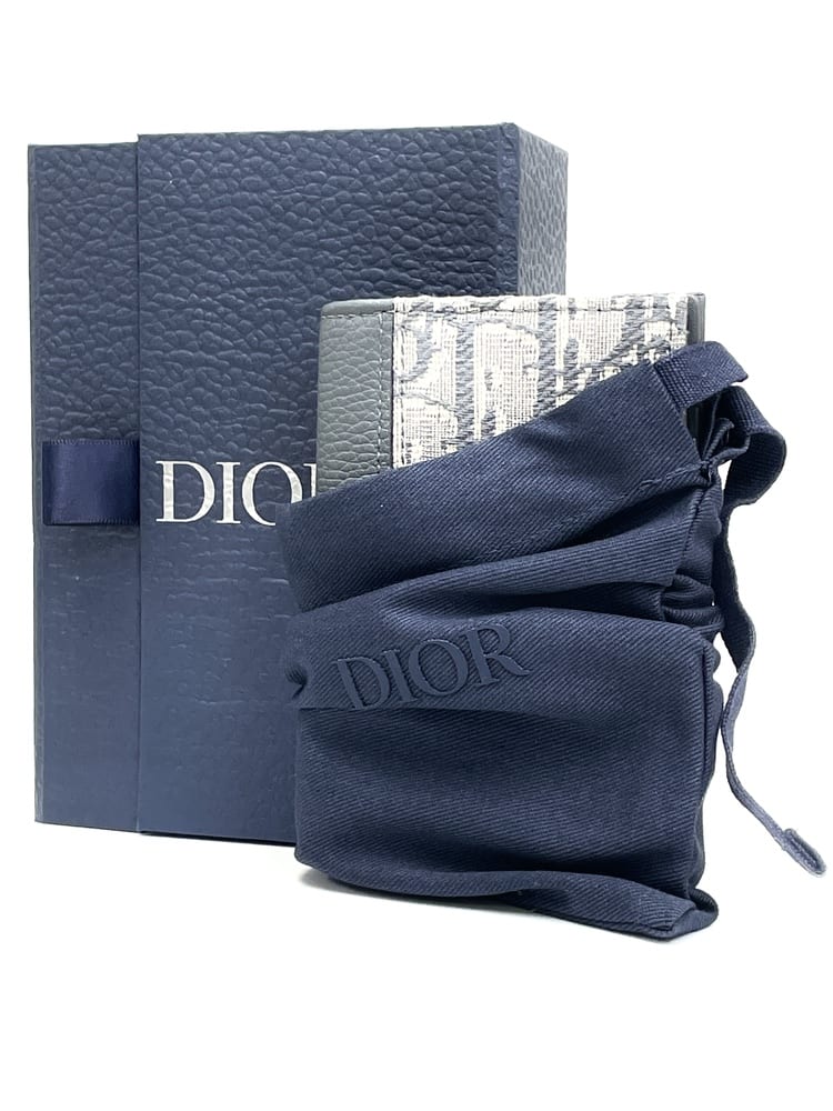 Dior Saddle Vertical Bifold Card Holder 9
