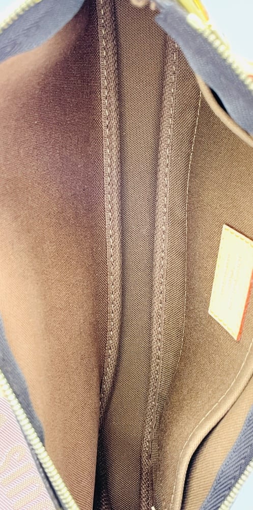 Louis Vuitton Multi Pochette Accessories 18