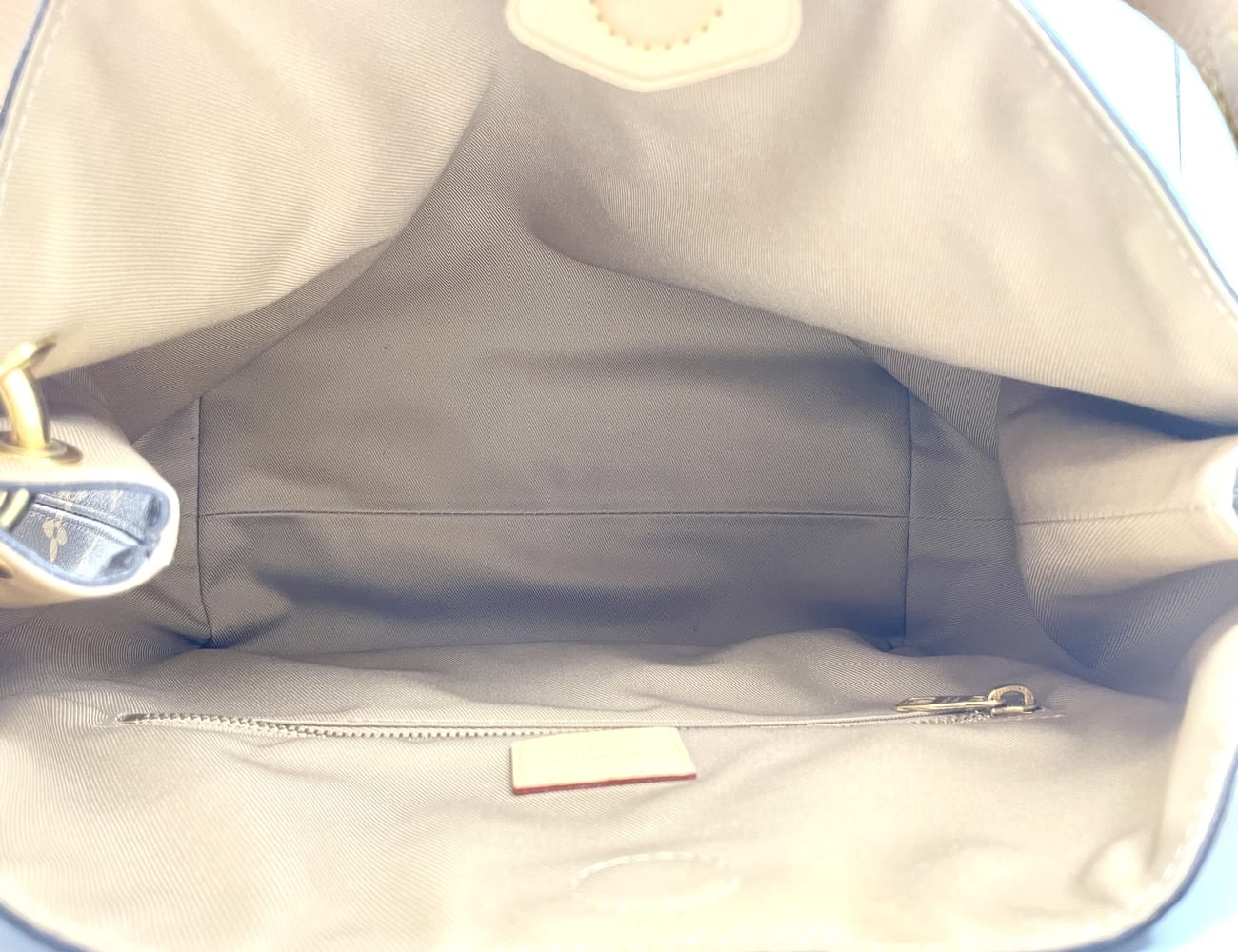 Louis Vuitton Graceful PM Shoulder Bag 11
