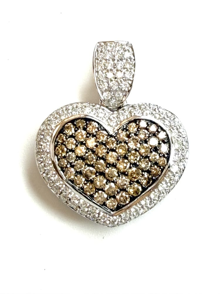 18K White Gold Diamond Heart Pendant 1